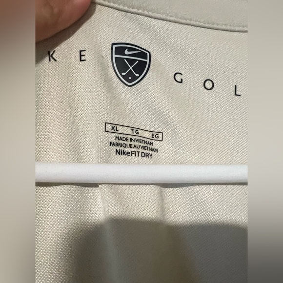 Nike Golf Beige with White accents Long Sleeve 1/4 Zipper Pullover
Size XL - Picture 5 of 13